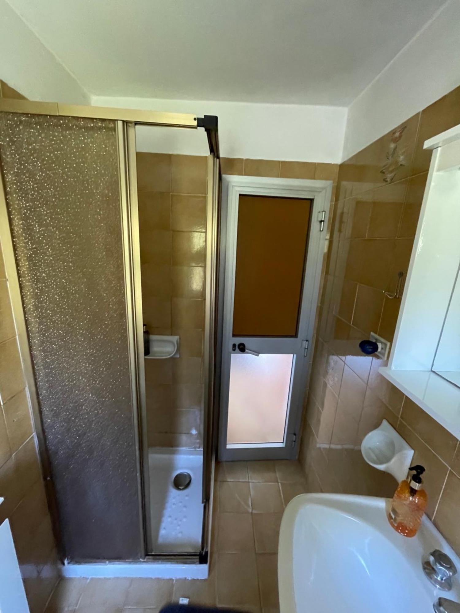 Apartamento Piano Superiore A Pochi Passi Dal Mare Sestri Levante Exterior foto