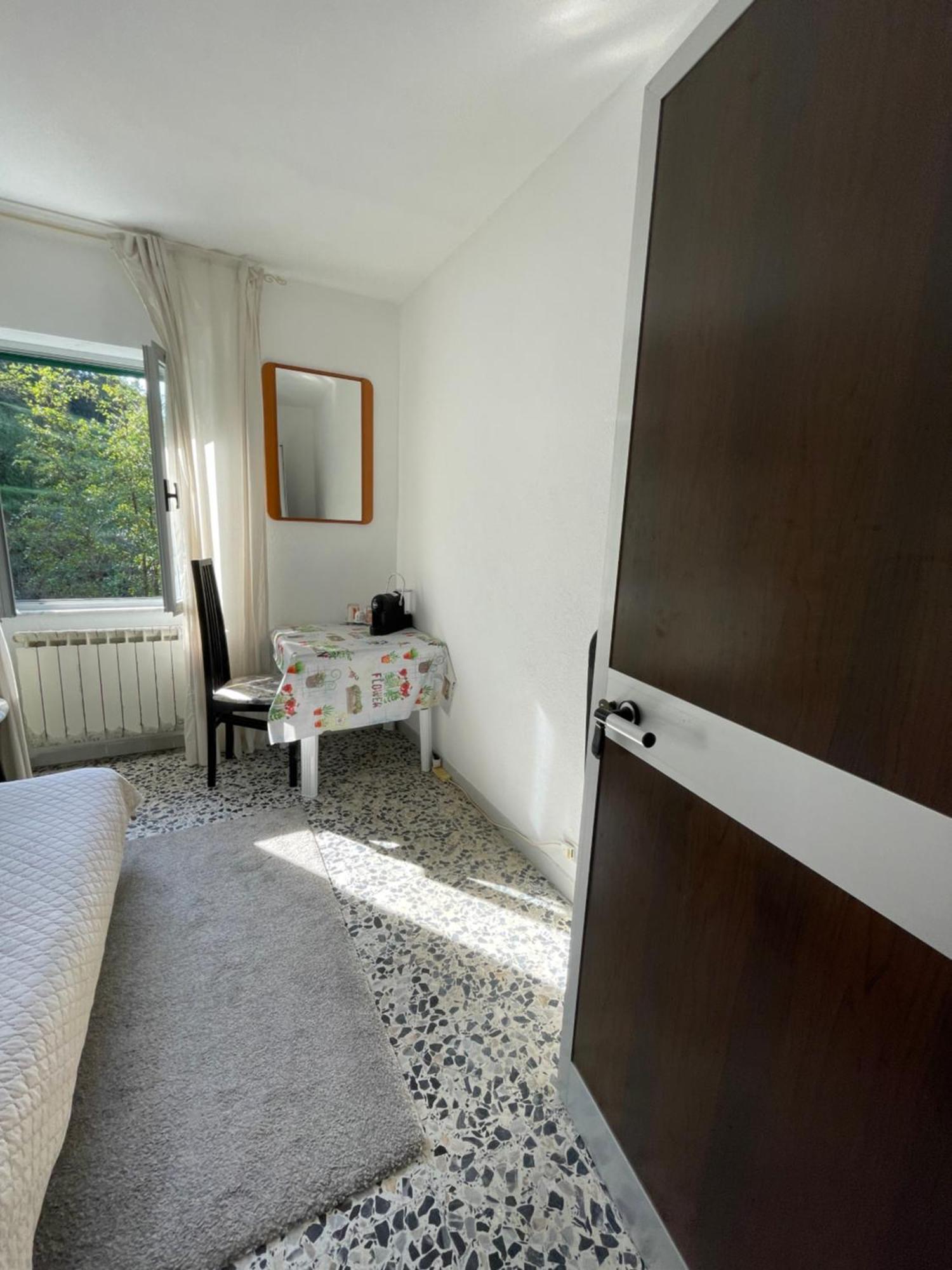 Apartamento Piano Superiore A Pochi Passi Dal Mare Sestri Levante Exterior foto
